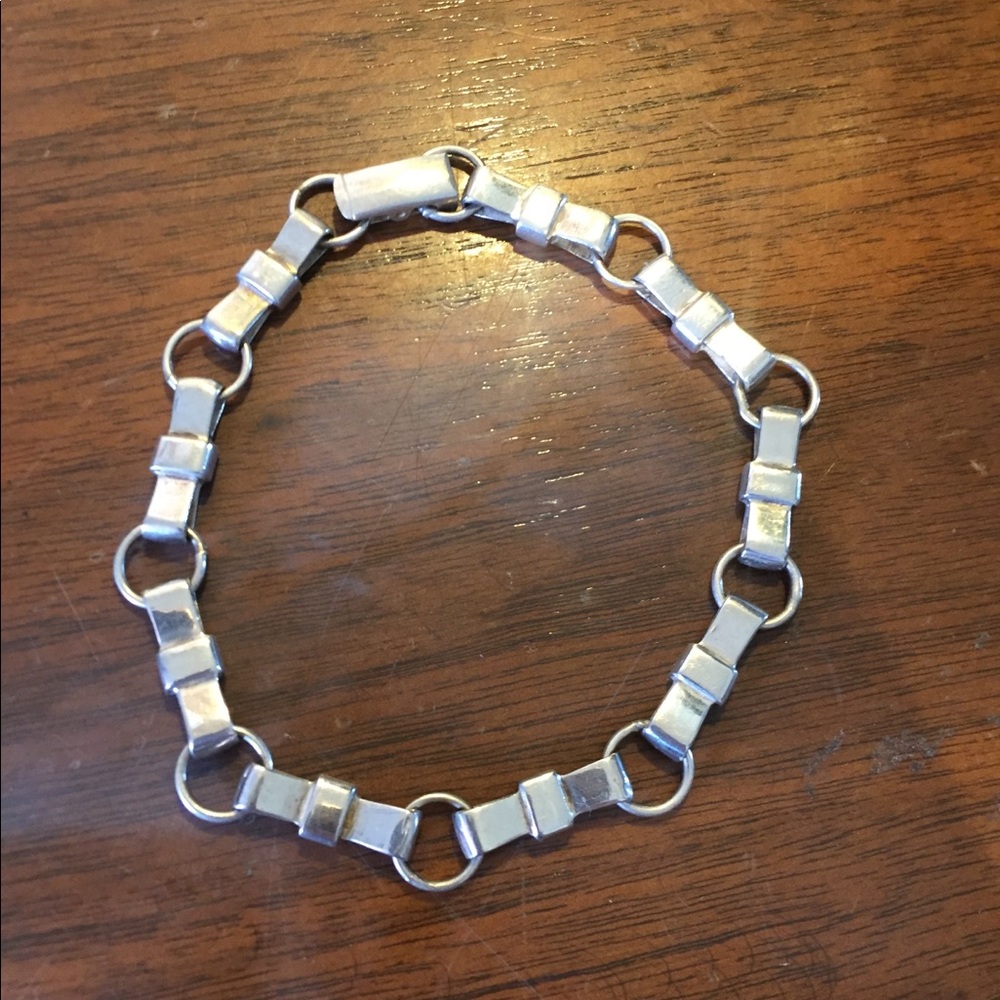 .925 silver bow bracelet